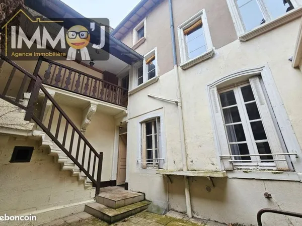 Immeuble 7 pièces 224 m²
