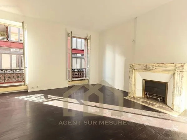 Appartement 2 pièces 96 m²