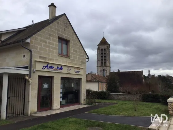 Local commercial 90 m²