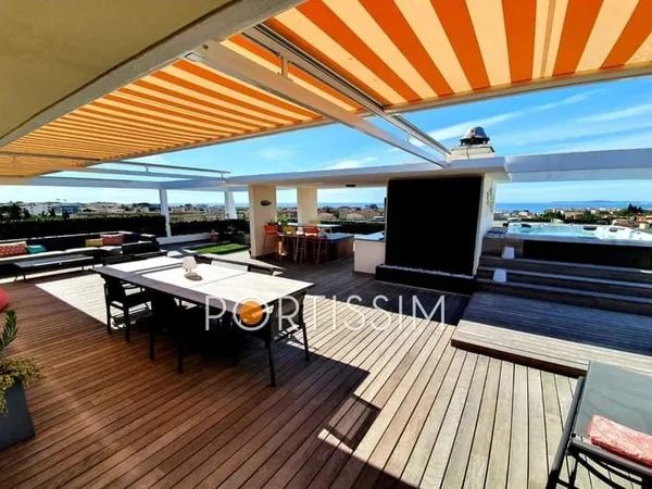 Cagnes-Sur-Mer magnifique apt 150m² très contemporain à vendre