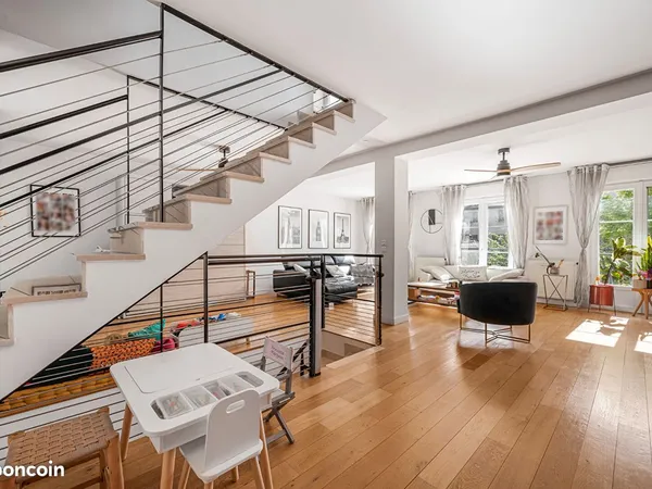 Maison 7 pièces 200 m²