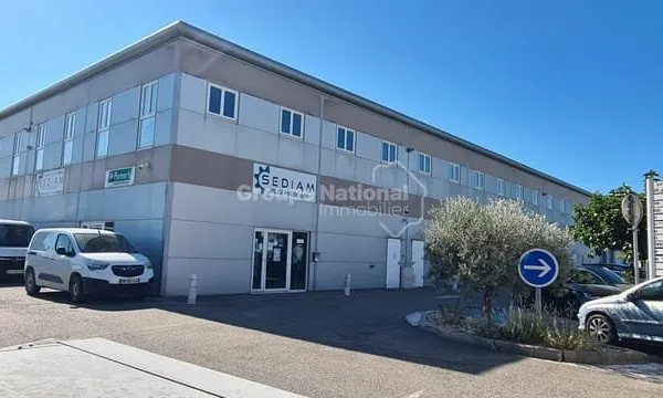 Locaux commerciaux - Bureaux - Locaux d'activité professionnelle