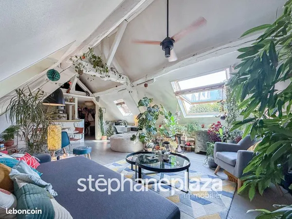 Appartement 2 pièces 74 m²