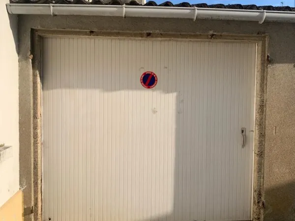 Loue parking 15m²