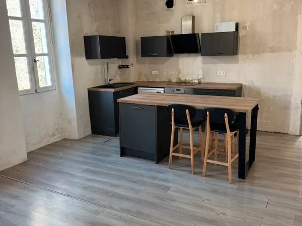 3 pièces St Martin du Var -135000