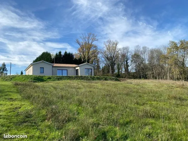 Maison 2023 plain-pied 136m2 + garage attenant