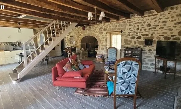 Maison 3 pièces 98 m²