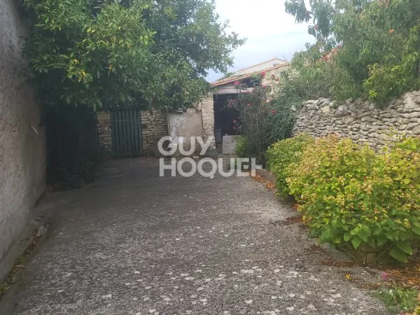 Maison à vendre à Ars-en-Ré : Un potentiel à révéler