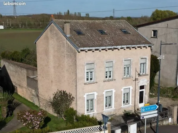 Maison 9 pièces 205 m²
