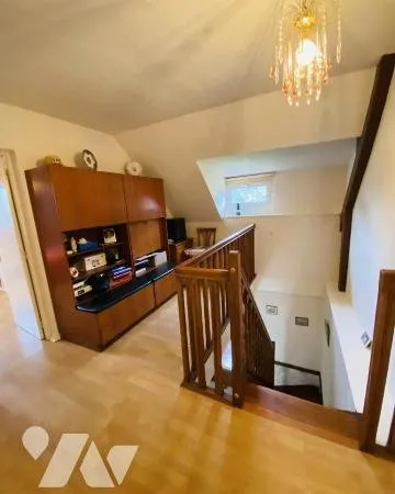 Maison 6 pièces 180 m²