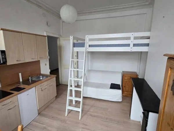 Studio 1 pièce 20 m²