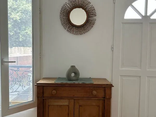 Studio avec terrasse