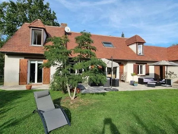 Maison 8 pièces 150 m²
