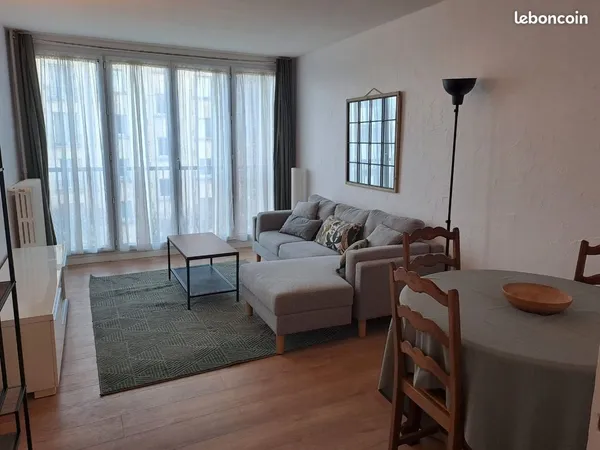 Appartement 2 pièces traversant 46,5 m2