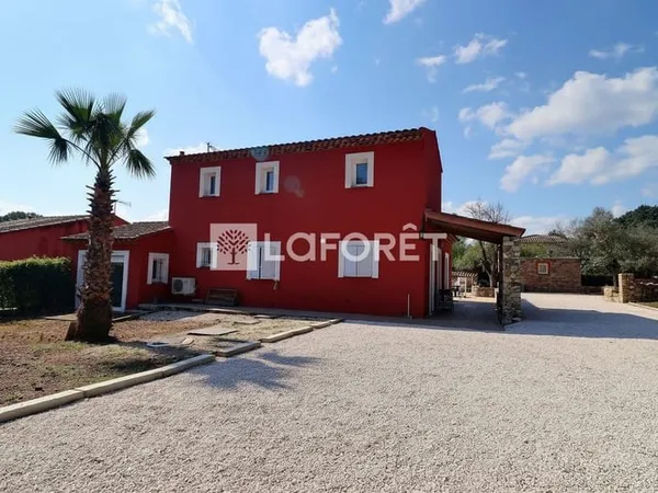 Maison Cuers 6 pièce(s) 127 m2