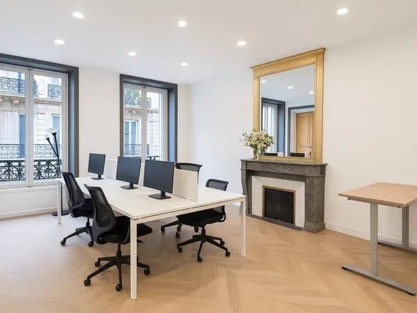 Bureau 117 m²
