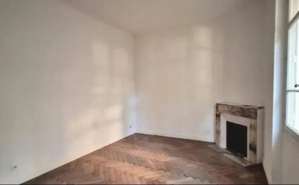 Appartement 3 pièces 124 m²