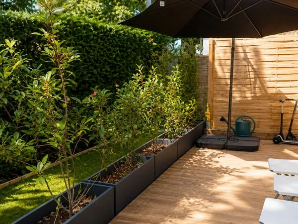 Logement de plain pied, terrasse, jardin, climatisation