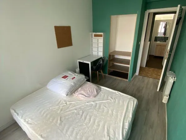 Chambre en colocation Brest-Kergoat-facs