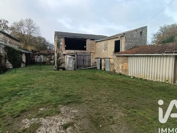 Terrain 485 m²