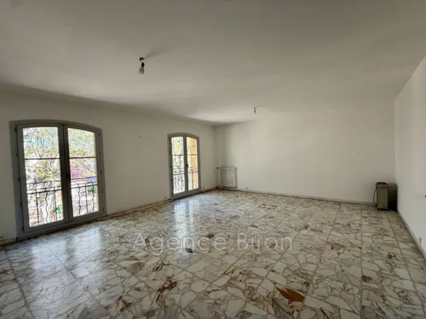 Appartement 3 pièces 90 m²
