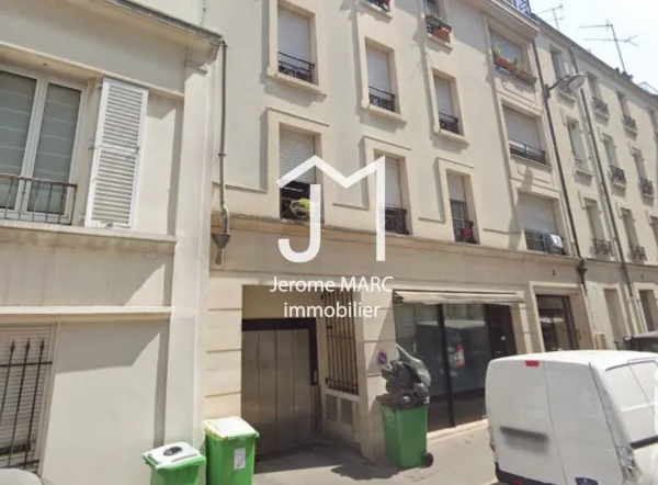 Parking 11 m²