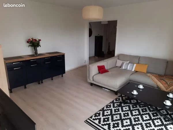 Chambre dans colocation avec SbB privative