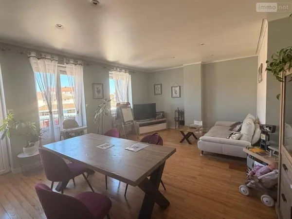 Appartement 3 pièces 93 m²