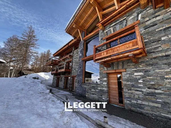 Maison 18 pièce(s), LA PLAGNE TARENTAISE