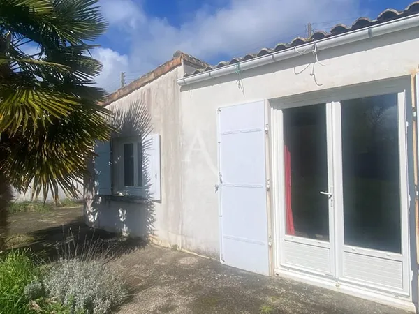 Ensemble immobilier composé de 3 logements