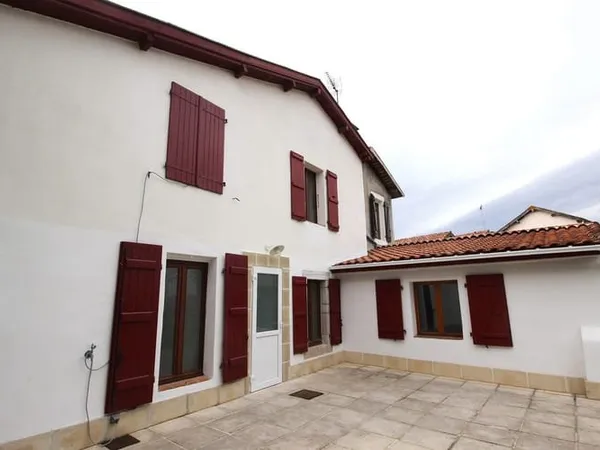 Immeuble 6 pièces 185 m²