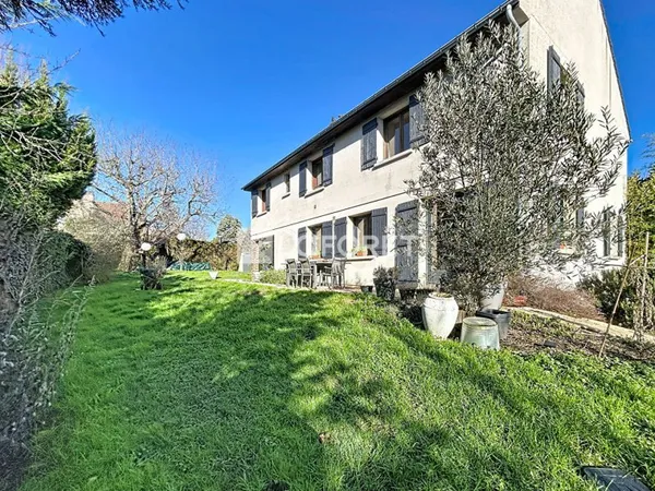 Maison 7 pièces 183 m²