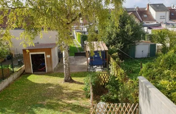 Maison de ville 8 pièces 130 m²