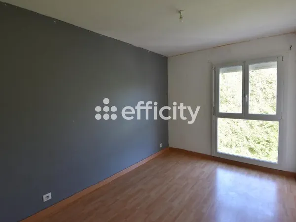 Appartement 4 pièces 77 m²