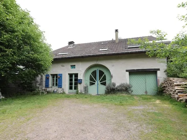 Ferme rénovée dans un endroit isolé fantastique avec 3ha de terrain