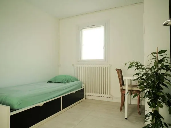 Appartement 3 pièces 10 m²
