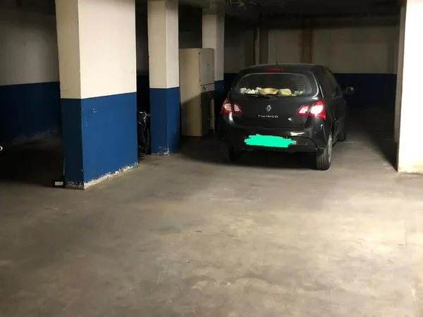 Location place parking moto
