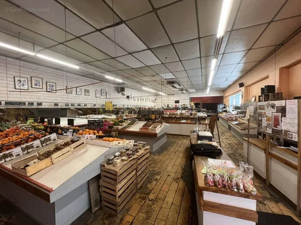 À vendre — Immeuble à fort potentiel en centre-ville d'Halluin