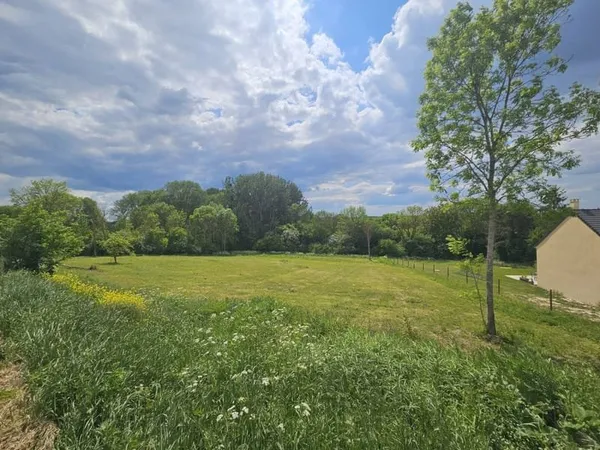 Terrain constructible 1960 m²