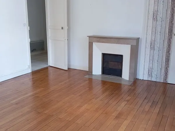 T 2 Plein centre 56 M2