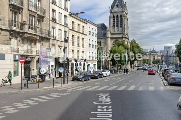 Bureaux 435 m²