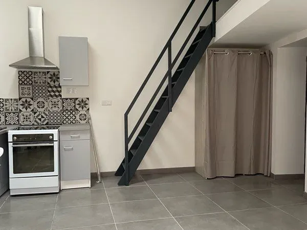 Appartement 1 pièce 20 m² mezzanine