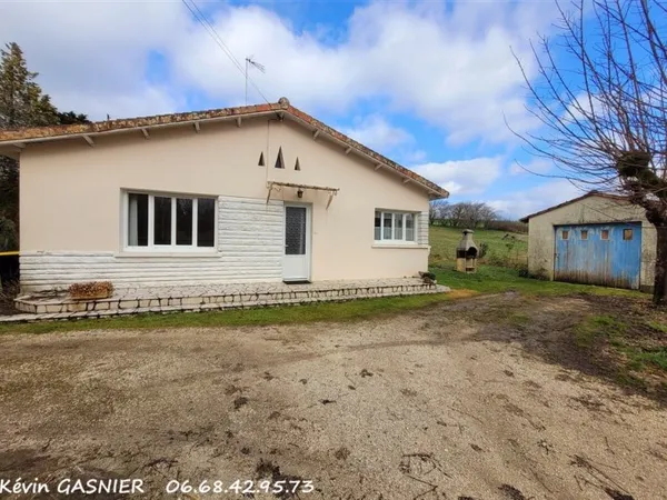 GARDES LE PONTAROUX (16320) : Maison plain pied de 96m2 avec garage