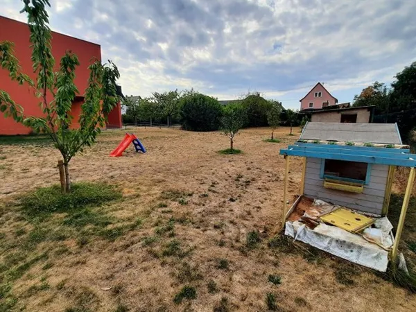 Maison 12 pièces 367 m²