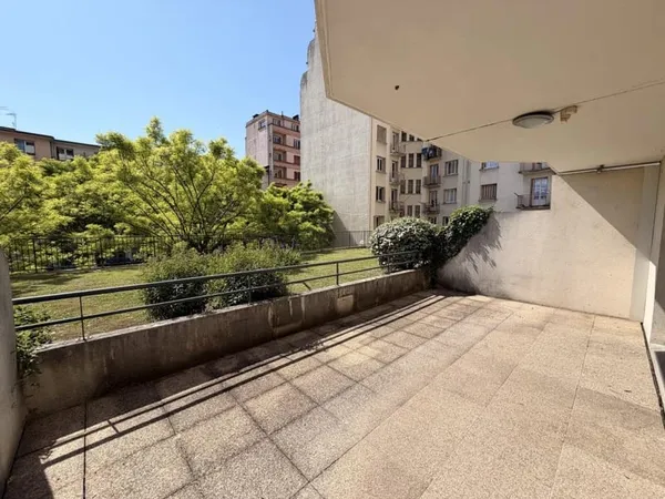 GRENOBLE - 71 Boulevard Clémenceau, appartement 3 pièces de 60m²