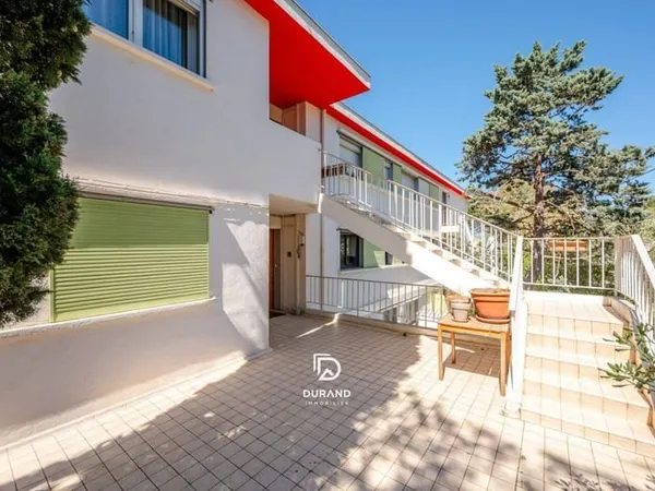 Appartement 4 pièces 81 m²