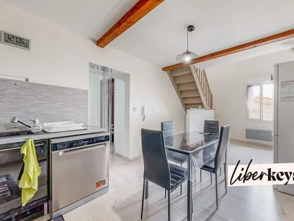 Maison de ville T6 113m2 Parking/terrasse