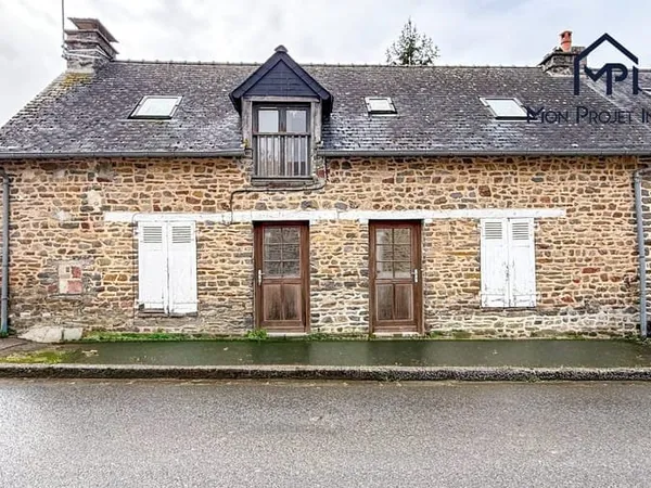 MAISON EN PIERRE - 84 m² - BOURGON SAINT-M'HERVÉ