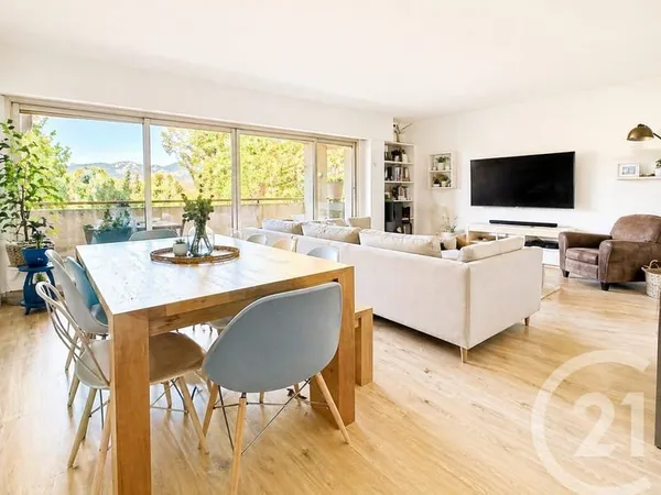 Appartement 3 pièces 75 m²