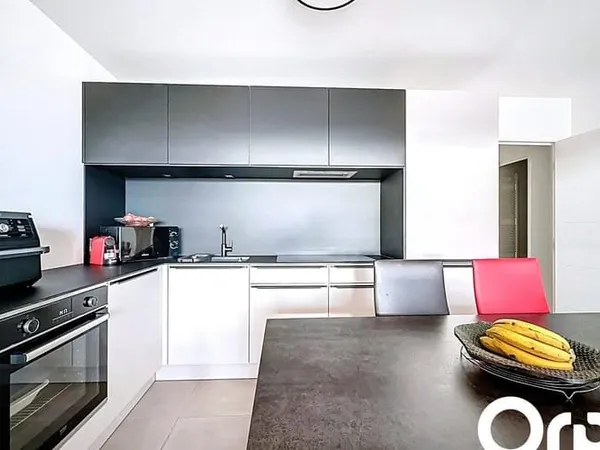 Appartement 4 pièces 85 m²